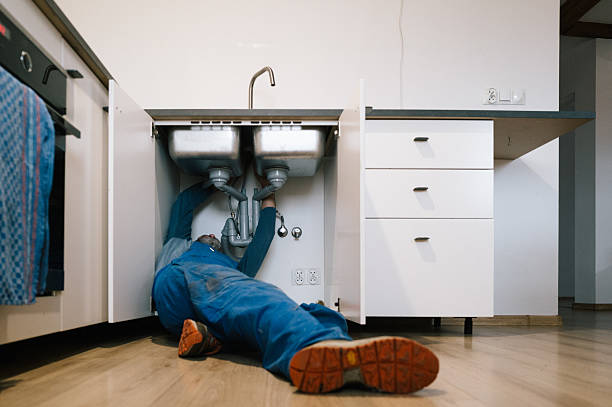 Professional Drain Cleaning technician working in Sweet Home, OR
